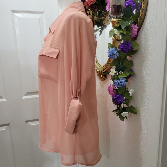 Button down blouse - Picture 3 of 10